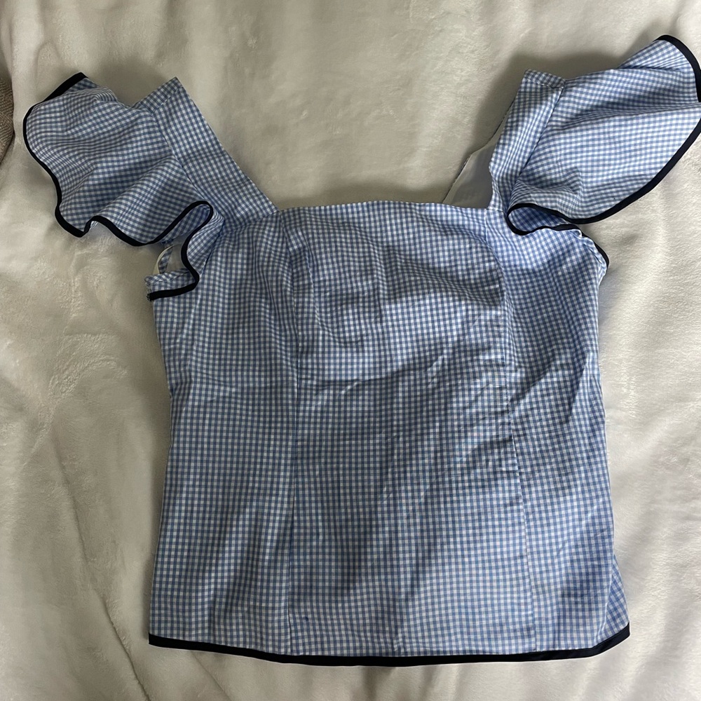 STS blue and white top